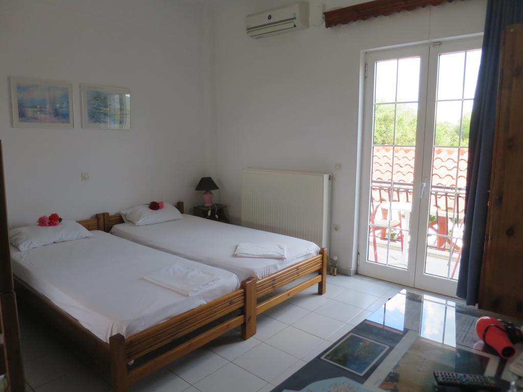 Pantelatos Studios Sami  Phòng bức ảnh
